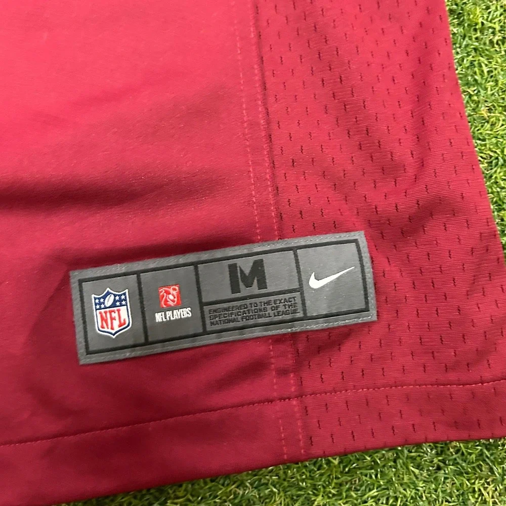 Nike kirk field